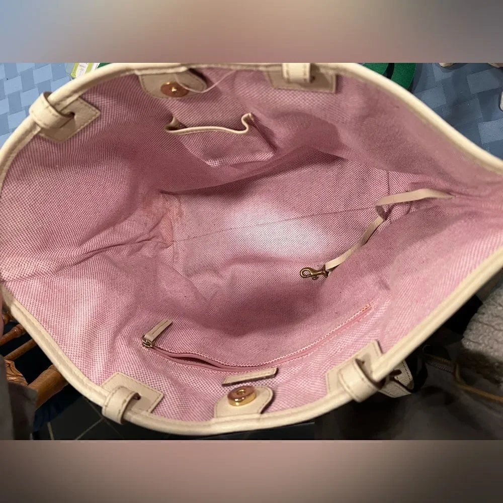 Dooney Bourke Leather Tote